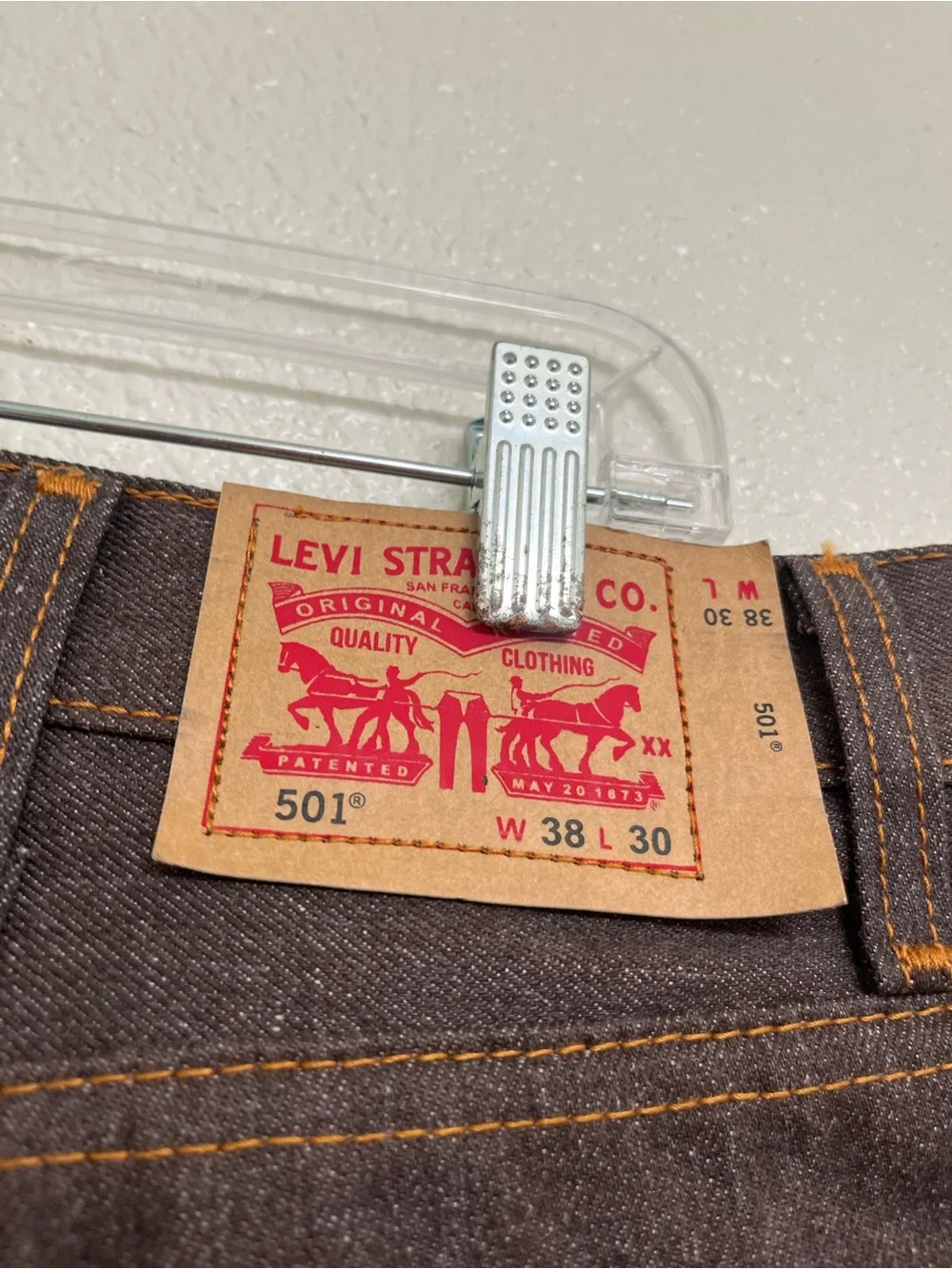 Levi’s 501 Men’s Jeans 38x30 Straight Leg Button Fly Dark Brown Denim